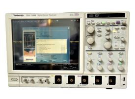DSA72004 Tektronix Digital Serial Analyzer, 20 GHz, 50 GS/s, 4 Ch.